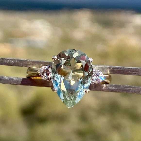Solid 750 gold / 18K Natural Aquamarine and Diamond Ring size 6.25 - Picture 3 of 10